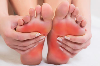 foot pain treatment in the Nassau County, NY: Massapequa (Hempstead, Levittown, Wantagh, East Meadow, Merrick, North Bellmore, Roosevelt, Bellmore, South Farmingdale, North Merrick) and Sufolk County, NY: West Babylon, Lindenhurst, Copiague, North Amityville areas