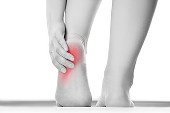 heel pain treatment in the Nassau County, NY: Massapequa (Hempstead, Levittown, Wantagh, East Meadow, Merrick, North Bellmore, Roosevelt, Bellmore, South Farmingdale, North Merrick) and Sufolk County, NY: West Babylon, Lindenhurst, Copiague, North Amityville areas